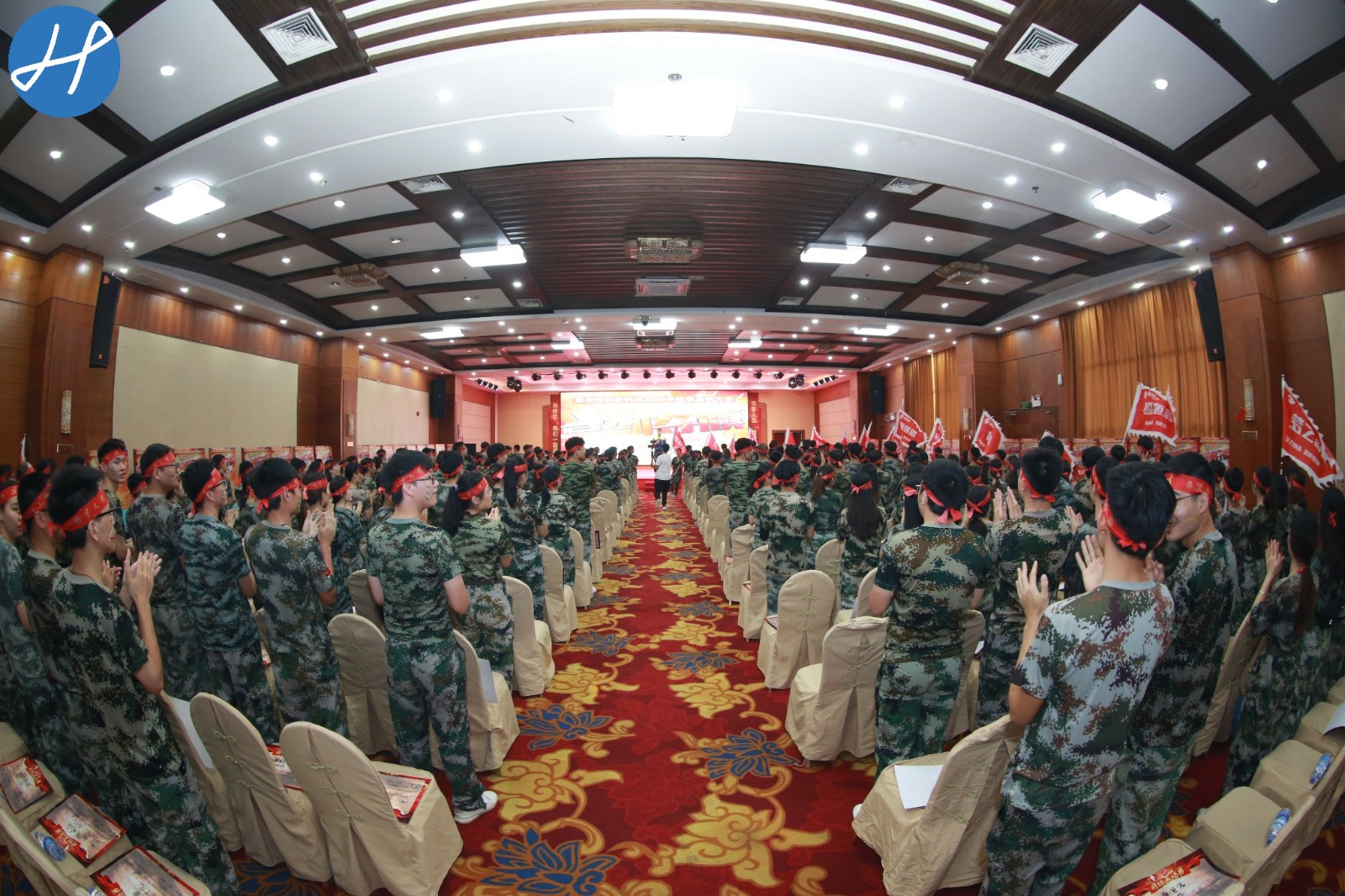 <b>亮劍奪旗 ︳海博歐2020旺季啟動會</b>